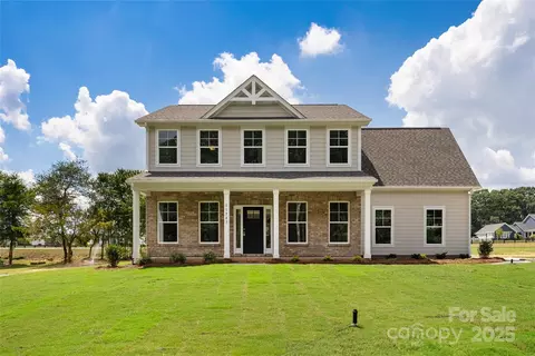 11543 Valley Oaks Ln, Stanfield, NC 28163