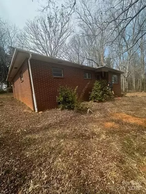 2575 Nc 18-us 64 Hwy, Morganton, NC 28655