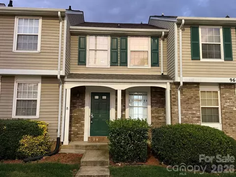 9606 Vinca Cir #E, Charlotte, NC 28213