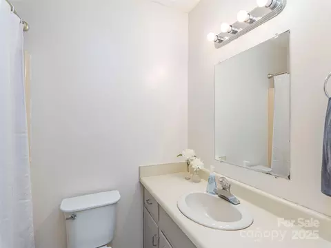 623 Nellie John Dr, Clyde, NC 28721 photo 15