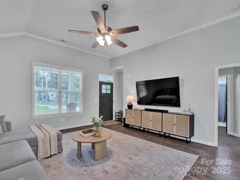 Living - 720 4th St, Stanley, NC 28164 photo 4 of 5