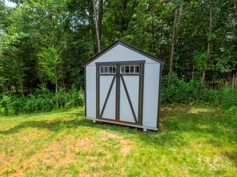 Exterior - 720 4th St, Stanley, NC 28164 photo 6 of 6