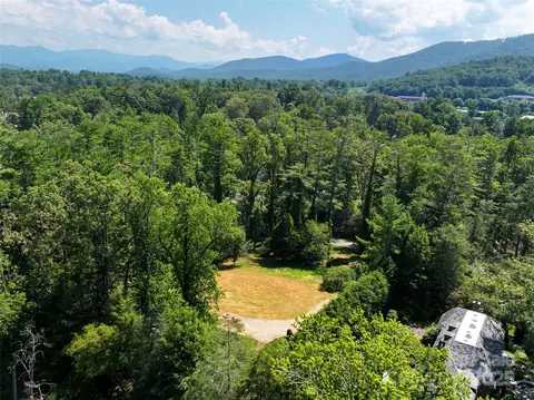 59 Stuyvesant Rd, Asheville, NC 28803