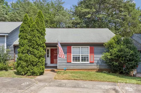 432 English Ivy Ct, Fort Mill, SC 29715