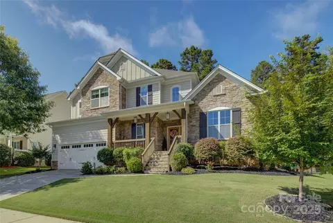 17537 Caddy Ct, Charlotte, NC 28278