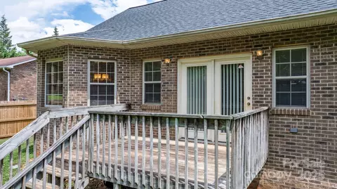 5473 Twelve Oak Ln, Conover, NC 28613 photo 27