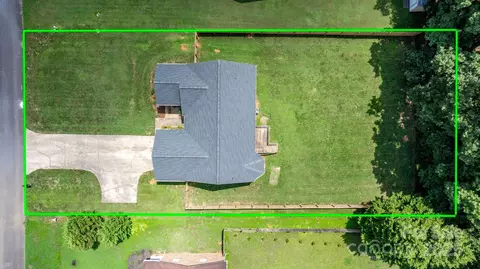 5473 Twelve Oak Ln, Conover, NC 28613 photo 35