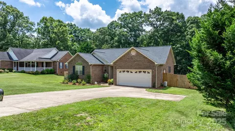 5473 Twelve Oak Ln, Conover, NC 28613 photo 38