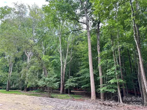 3415 Lakeside Dr, Charlotte, NC 28270