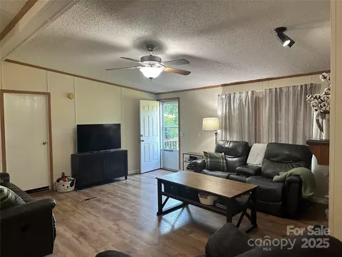 Living - 117 Haystack Ln, Olin, NC 28660 photo 2 of 2