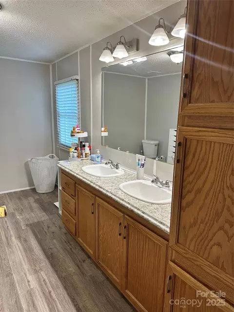 Bath - 117 Haystack Ln, Olin, NC 28660 photo 2 of 4