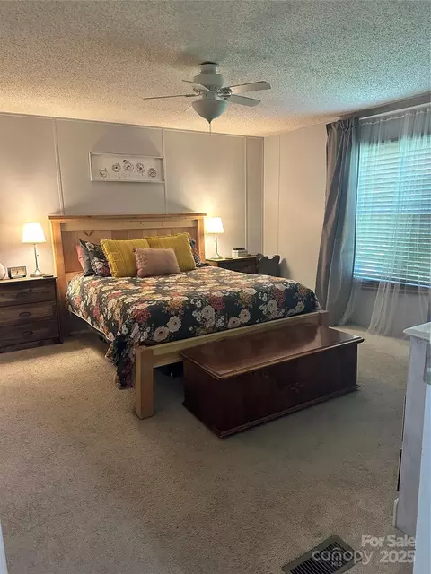 Bedroom - 117 Haystack Ln, Olin, NC 28660 photo 1 of 5