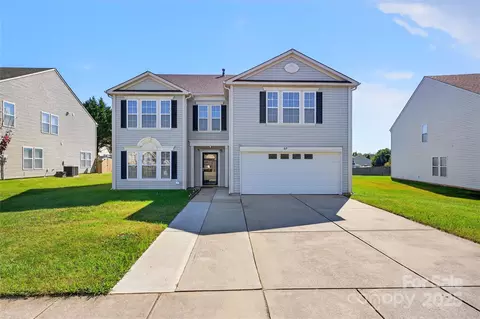 109 Bennett Trail Dr, Mount Holly, NC 28120