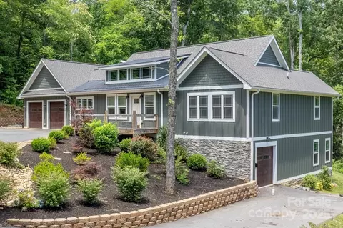 50 Red Clover Ln, Pisgah Forest, NC 28768