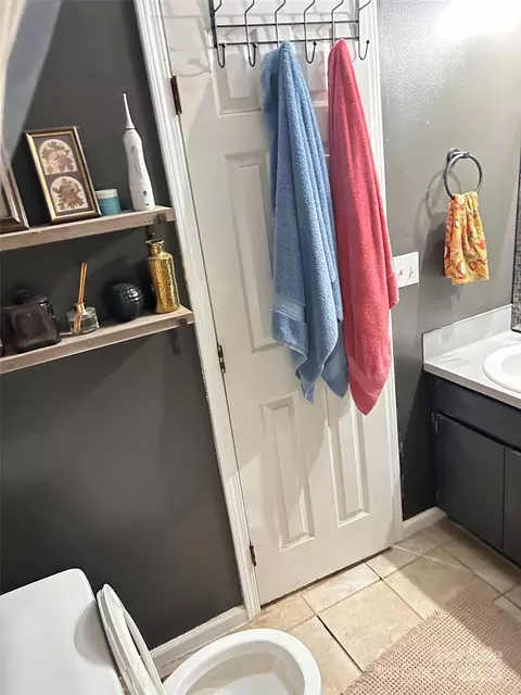 1250 Landsdowne Dr, Conover, NC 28613 photo 8