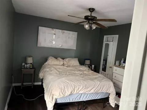 1250 Landsdowne Dr, Conover, NC 28613 photo 6
