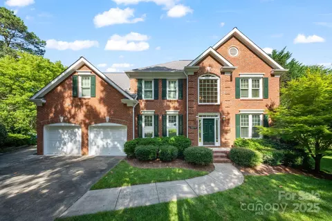 8900 Cumbria Ct, Huntersville, NC 28078