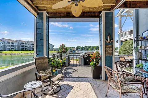 1007 Southwest Dr, Davidson, NC 28036