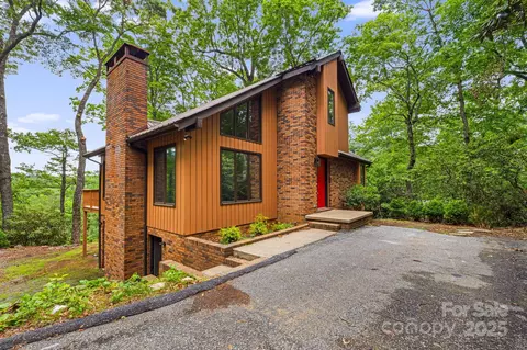 285 Fairway 7 Loop #7, Burnsville, NC 28714