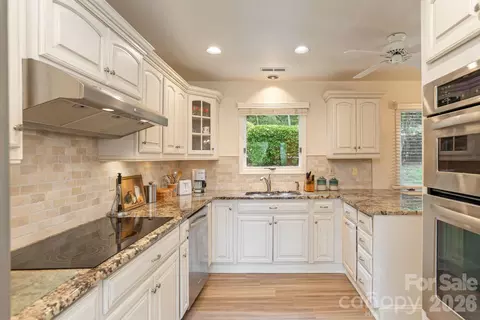 Kitchen - 103 Golfside Dr, Flat Rock, NC 28731 photo 1 of 5