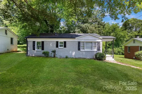4413 Tillman Rd, Charlotte, NC 28208