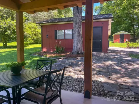 Exterior - 107 Byrd St, Morganton, NC 28655 photo 6 of 12