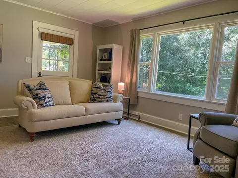Living - 107 Byrd St, Morganton, NC 28655 photo 2 of 3