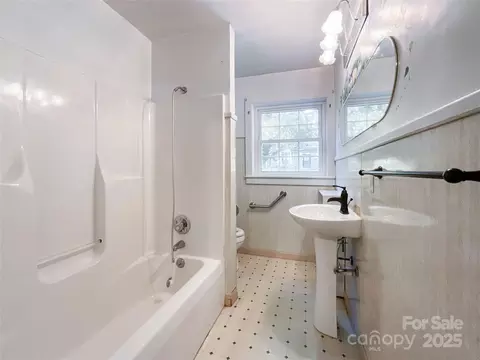 Bath - 310 E Houston St, Monroe, NC 28112 photo 1 of 4