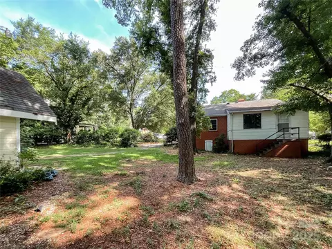 Exterior - 310 E Houston St, Monroe, NC 28112 photo 8 of 8