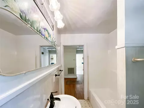 Bath - 310 E Houston St, Monroe, NC 28112 photo 2 of 4