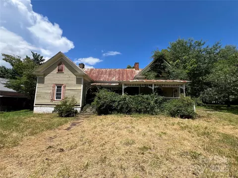 6268 Hudlow Rd, Union Mills, NC 28167