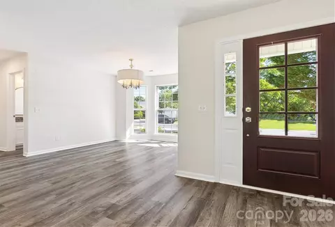 411 Carlisle Dr, Indian Trail, NC 28079