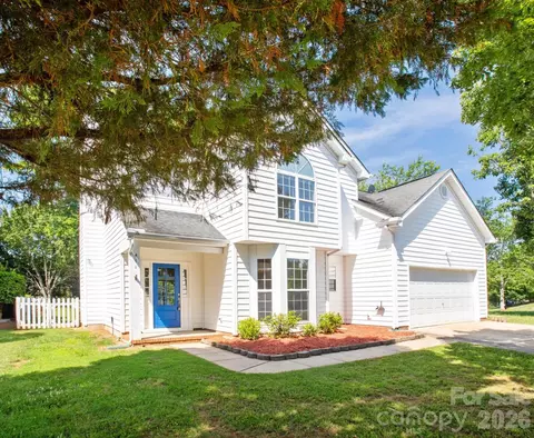 411 Carlisle Dr, Indian Trail, NC 28079