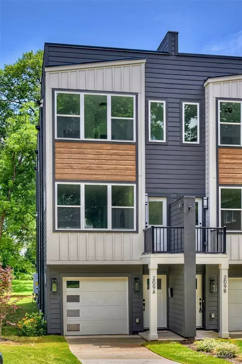 209 Coxe A Ave #A, Charlotte, NC 28208