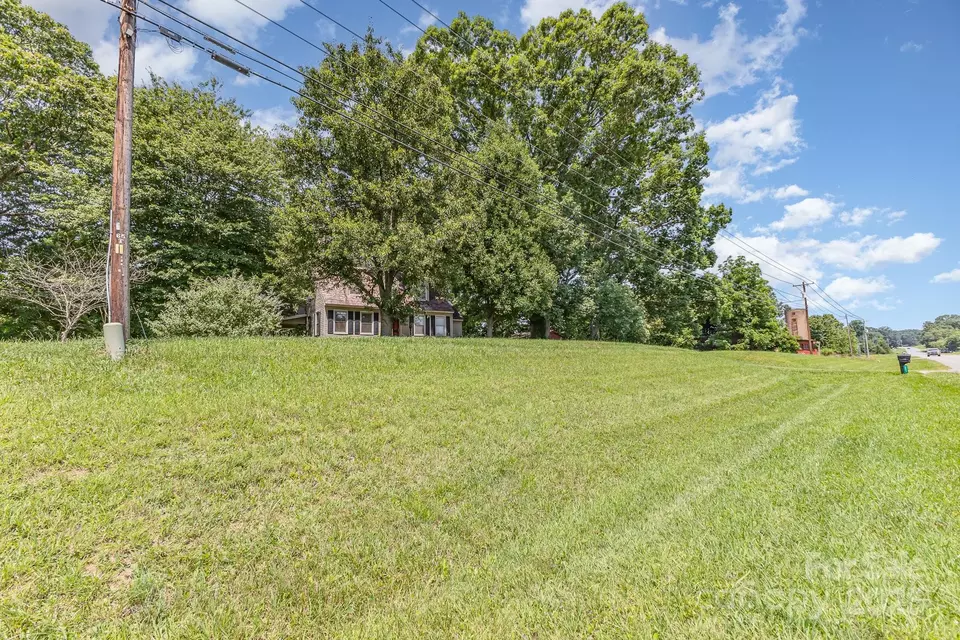 Other - 3891 Wilkesboro Hwy, Statesville, NC 28625 photo 3 of 21