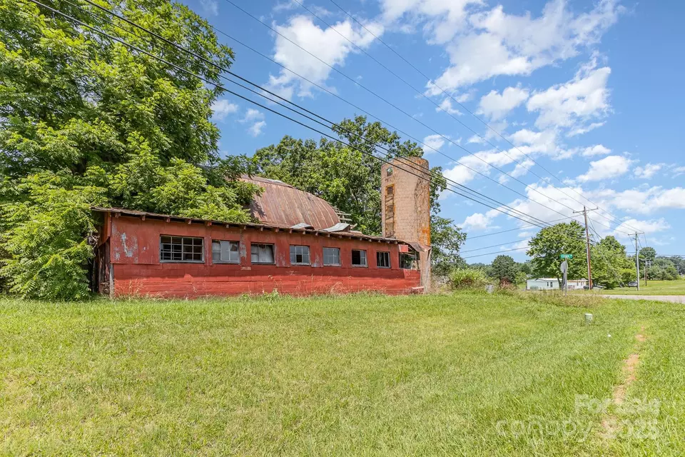Other - 3891 Wilkesboro Hwy, Statesville, NC 28625 photo 8 of 21