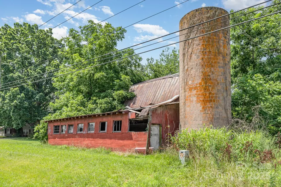 Other - 3891 Wilkesboro Hwy, Statesville, NC 28625 photo 9 of 21