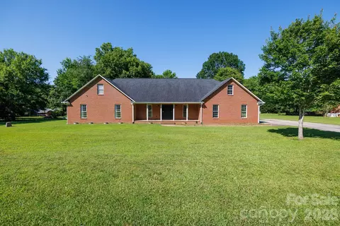 2765 Dogwood Cir, Rock Hill, SC 29732