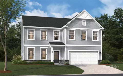4125 Vista Pine Dr, Charlotte, NC 28215