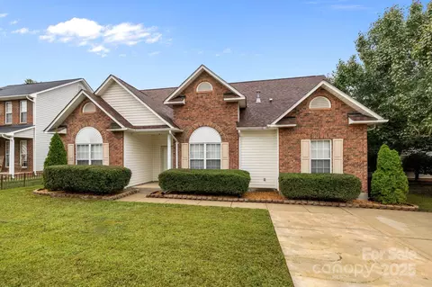 5508 Burning Ridge Dr, Monroe, NC 28110