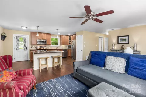 21322 Mccall St, Cornelius, NC 28031 photo 11