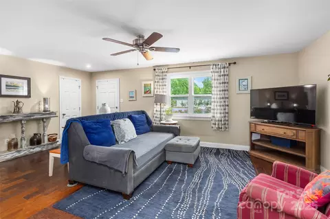 21322 Mccall St, Cornelius, NC 28031 photo 12