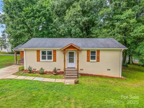 21322 Mccall St, Cornelius, NC 28031