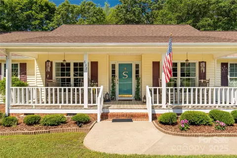 637 Freemont Dr, Lancaster, SC 29720 photo 4