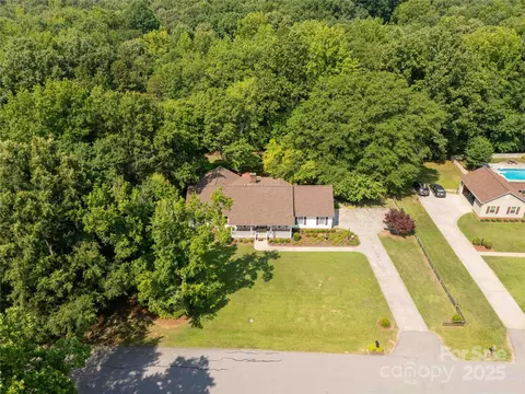 637 Freemont Dr, Lancaster, SC 29720 photo 39