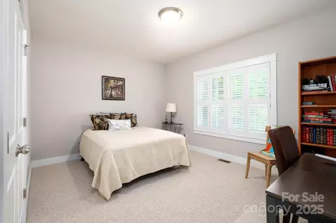 59 Ledgestone Dr, Fairview, NC 28730 photo 22
