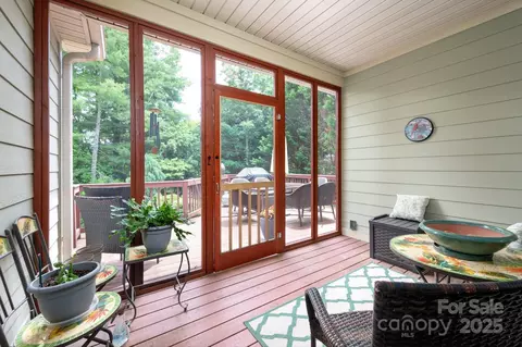 59 Ledgestone Dr, Fairview, NC 28730 photo 23