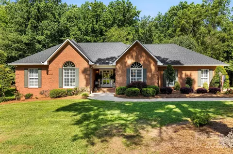 600 Queens Rd, Cherryville, NC 28021