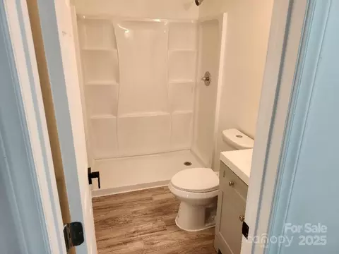 Bath - 2448 Cambridge Dr, Lancaster, SC 29720 photo 1 of 4