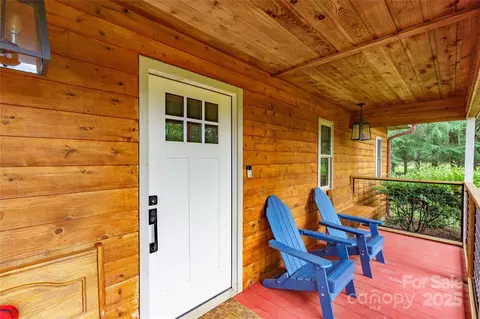 Exterior - 204 Terrys Gap Loop Rd, Fletcher, NC 28732 photo 2 of 9